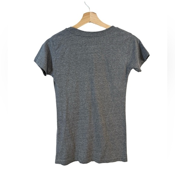 Ripple Junction Elf the Movie Gray Short Sleeve T-Shirt Size Small - Picture 5 of 9
